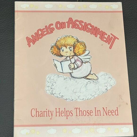Angels on Assignment Books. Soft cover. 7 books. Full color. - Picture 5 of 10